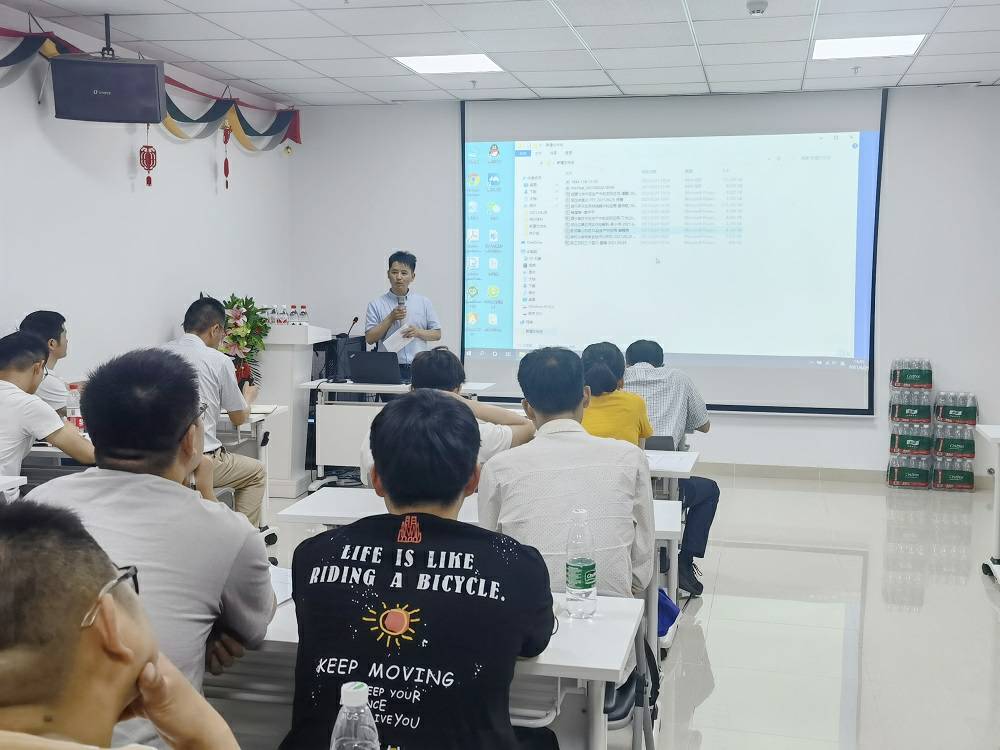欧宝·官方app站网站入口-欧宝(中国)药业技术交流会 (3) - 副本.jpg
